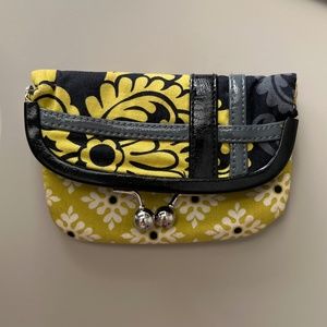 Very Bradley Old Fashioned Style Wallet